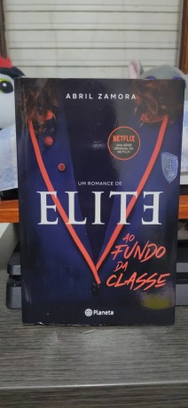 livro-elite-ao-fundo-da-classe-big-0